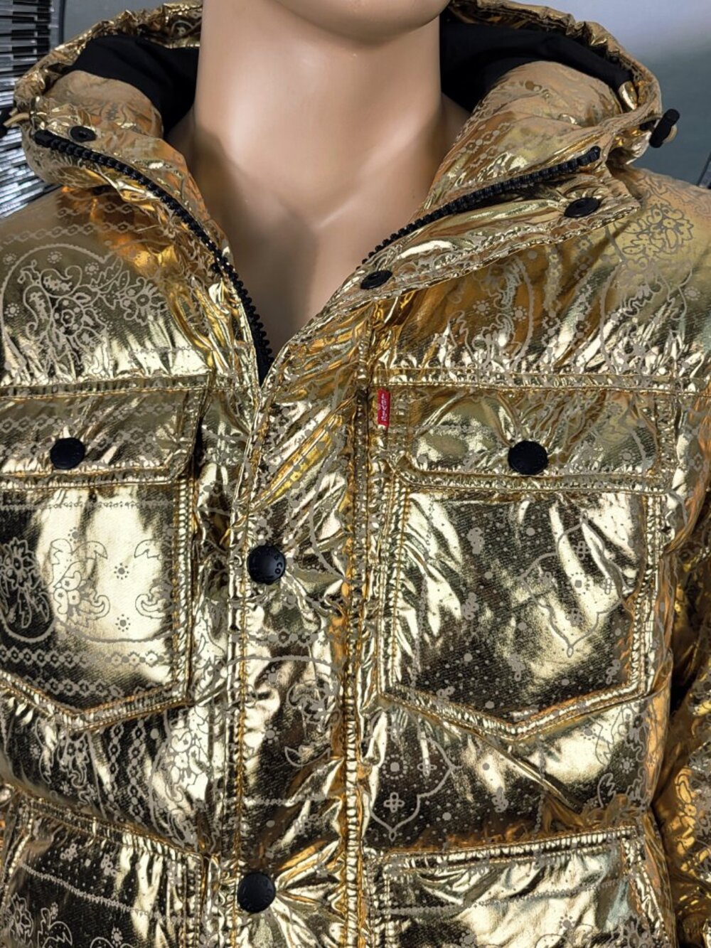 NWT~$225~LEVIS~SZ S~MENS GOLD METALLIC PUFFER BOMBER JACKET HOODED COAT POCKETS - Picture 2 of 16